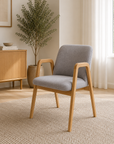 Lot de 2 ou 4 chaises de salle à manger Chill, structure en chêne massif, rembourrées | VESKOR
