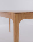 Table de salle à manger fixe en bois massif CREATIV | KARPIS
