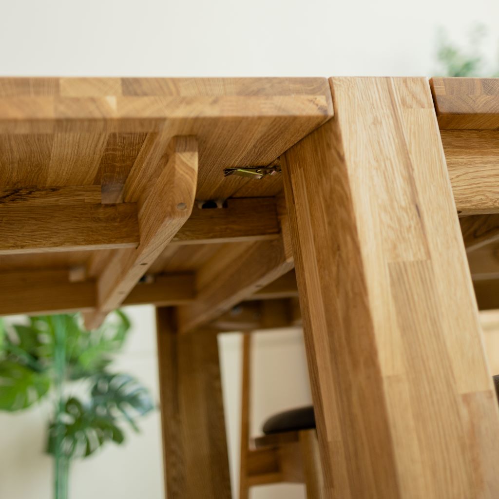 Table de salle à manger rectangulaire extensible en chêne BALDER jusqu'à 5 m | VESKOR