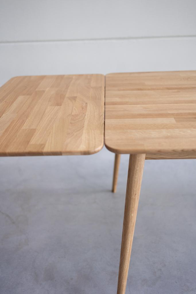 Table de salle à manger à rallonge en chêne massif MALMO 2 | VESKOR