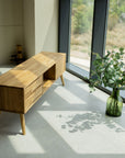 Meuble TV en bois de chêne MALMO | VESKOR