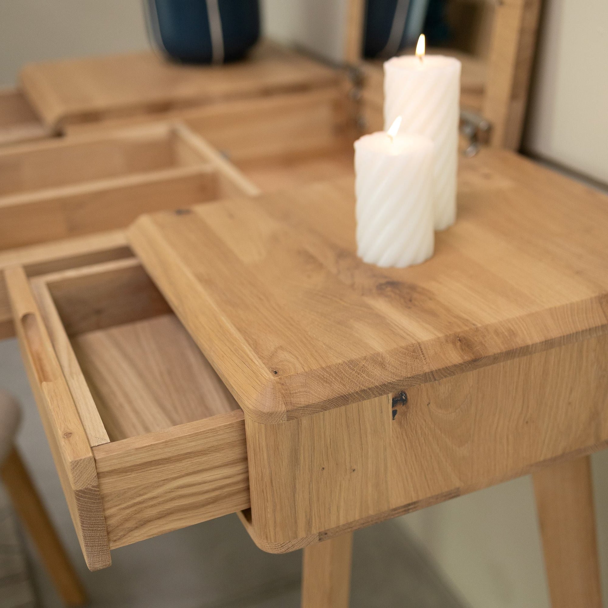 Coiffeuse en bois massif SWEDEN 1 | VESKOR