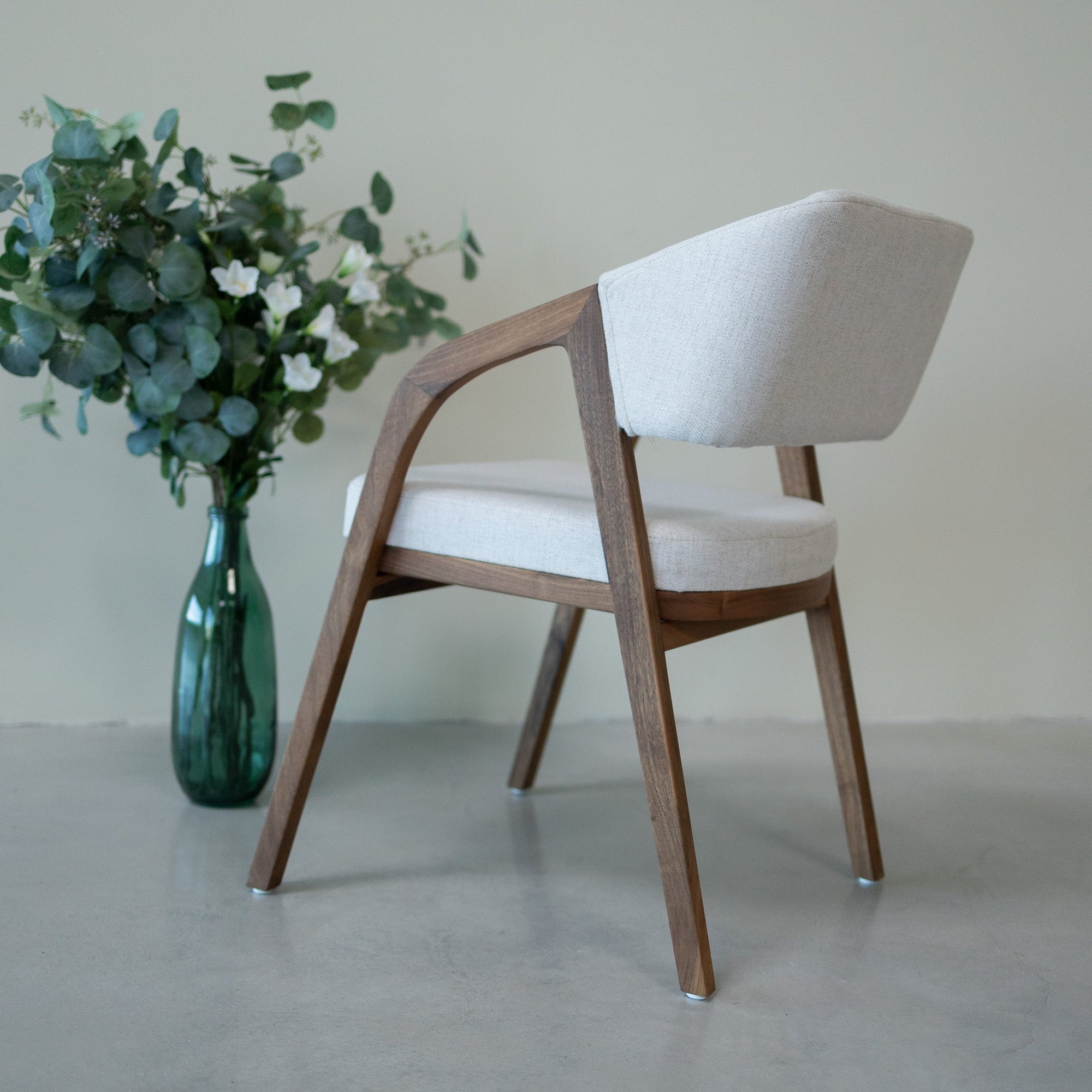 Chaise en bois massif chêne ou noyer SUÈDE | VESKOR