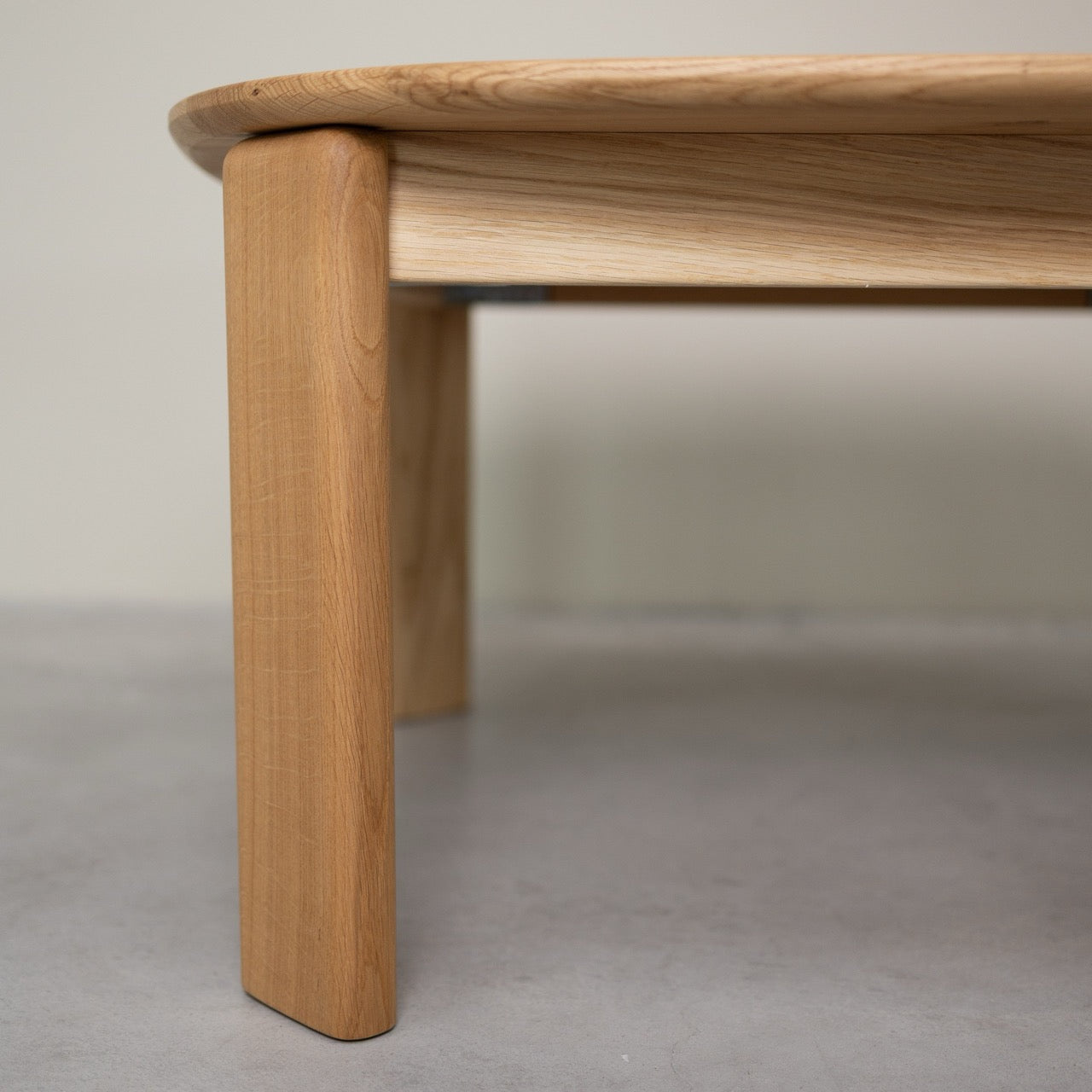Table basse en chêne massif Victoria | VESKOR
