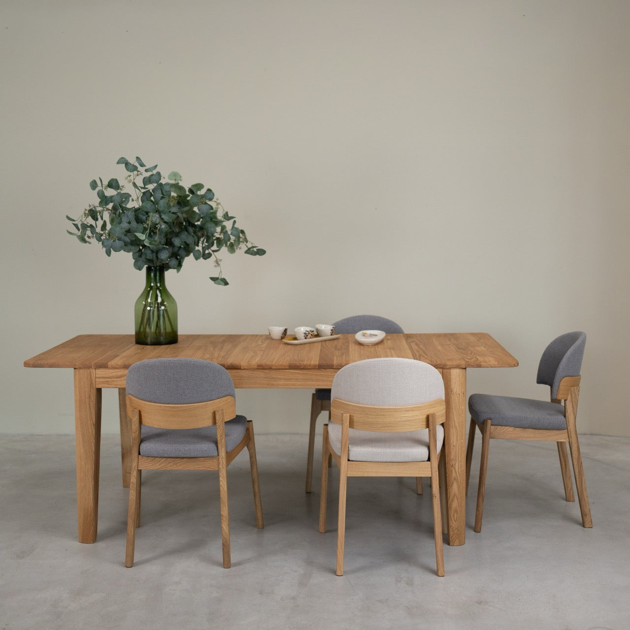 Table de salle à manger à rallonge en chêne massif KODAMA | VESKOR