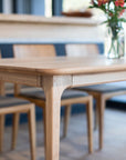 Table de salle à manger fixe en bois massif TOKIO | KARPIS
