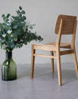 Lot de 2 ou 4 chaises de salle à manger en bois de chêne KODAMA | VESKOR